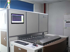 Automatische V-Schnittmaschine